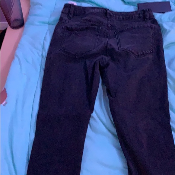 Black pants - Picture 3 of 3